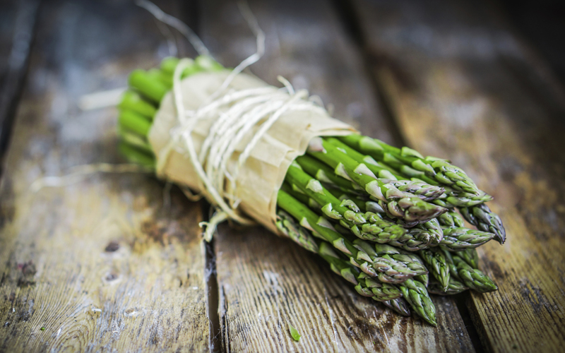 Raw Asparagus Salad Recipe