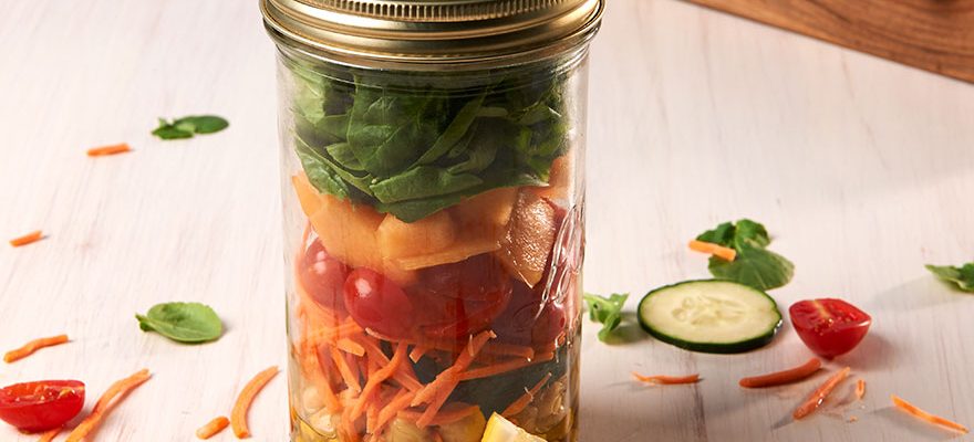 3 Healthy & Delicious Mason Jar Meals